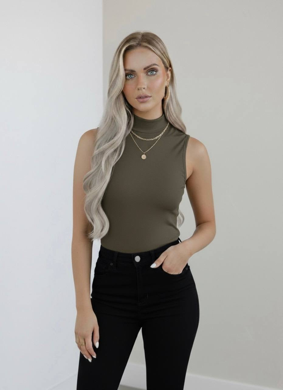 Yarım Balıkçı Yaka Kolsuz Body