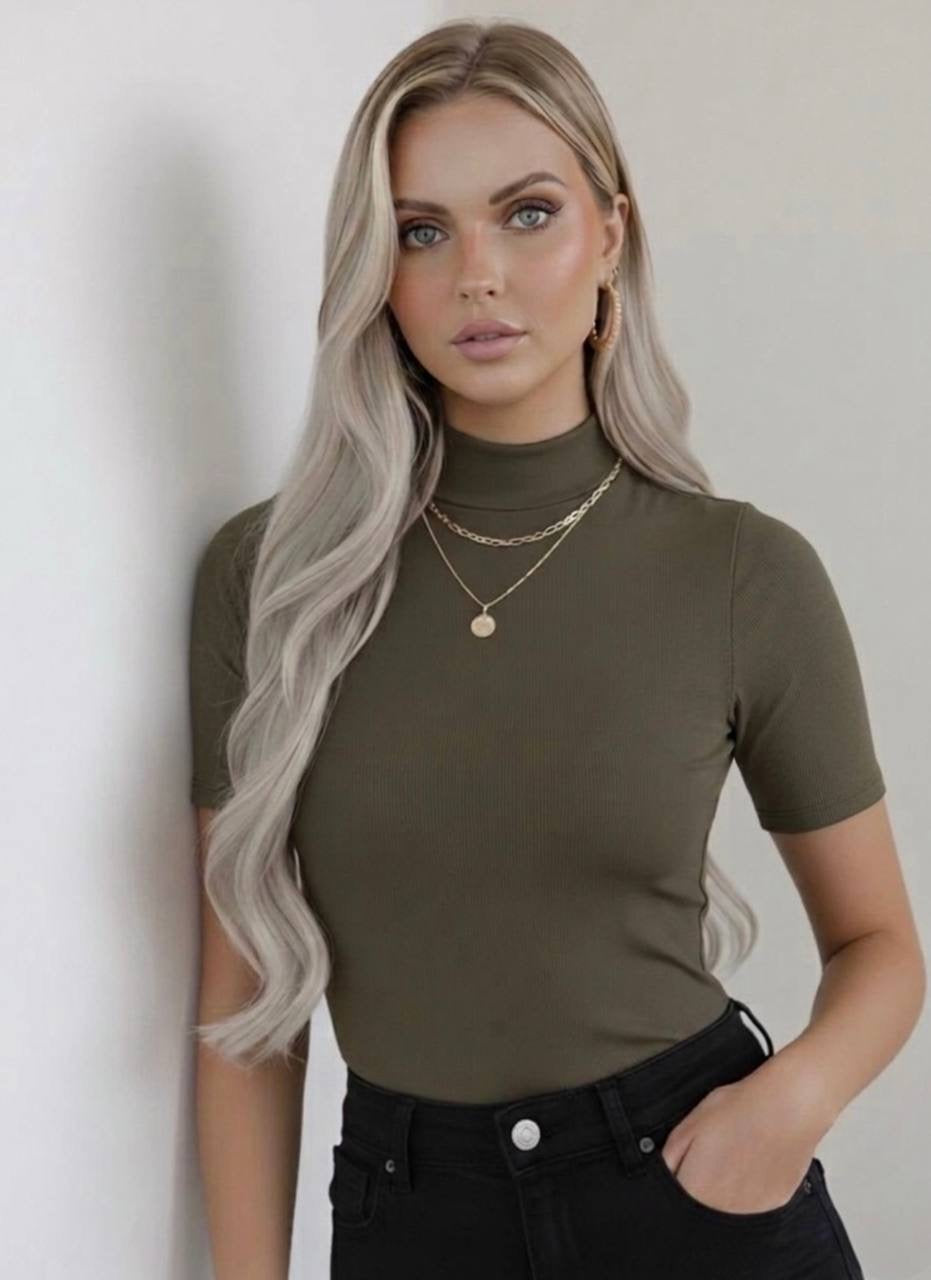 Yarım Balıkçı Yaka Kısa Kollu Body