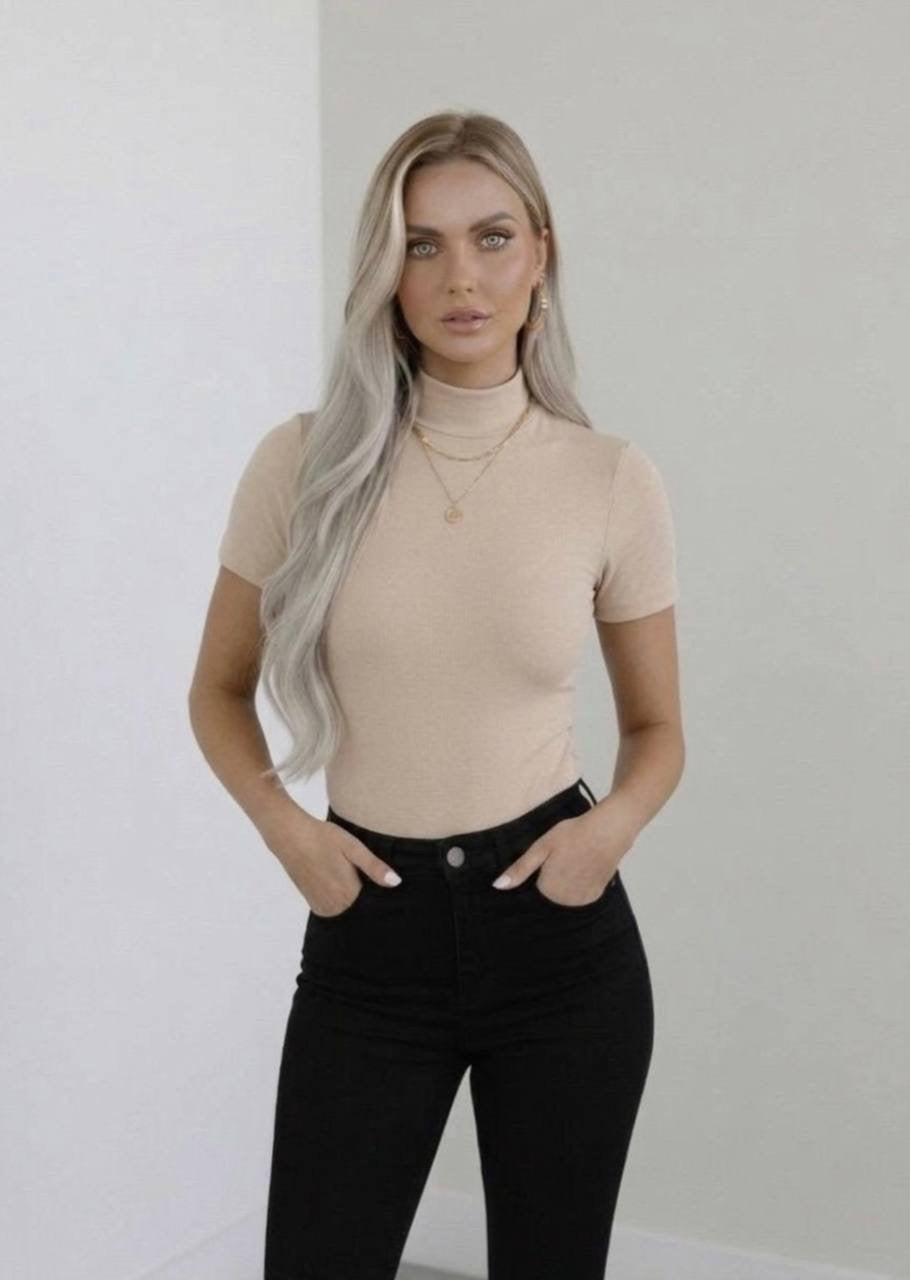 Yarım Balıkçı Yaka Kısa Kollu Body