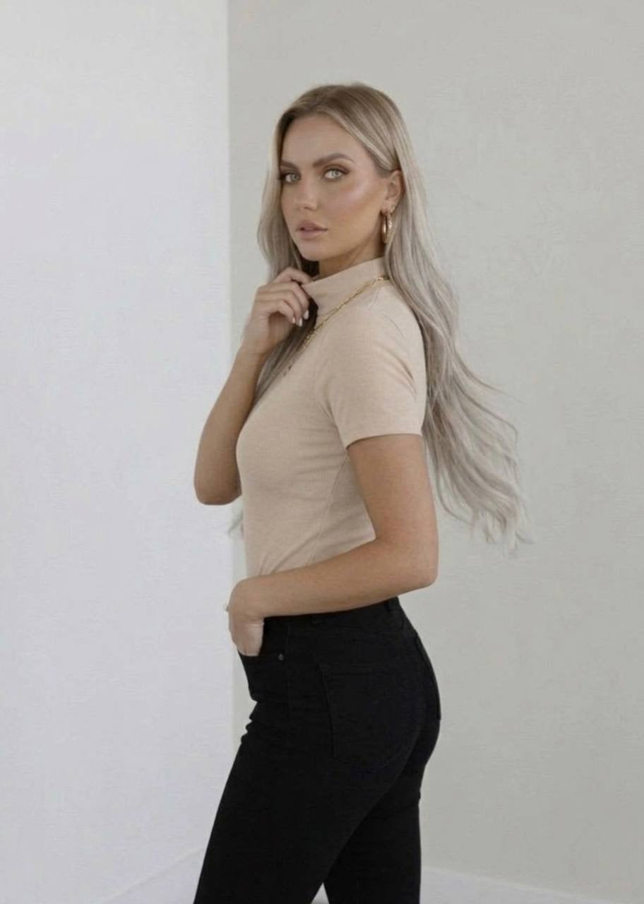 Yarım Balıkçı Yaka Kısa Kollu Body